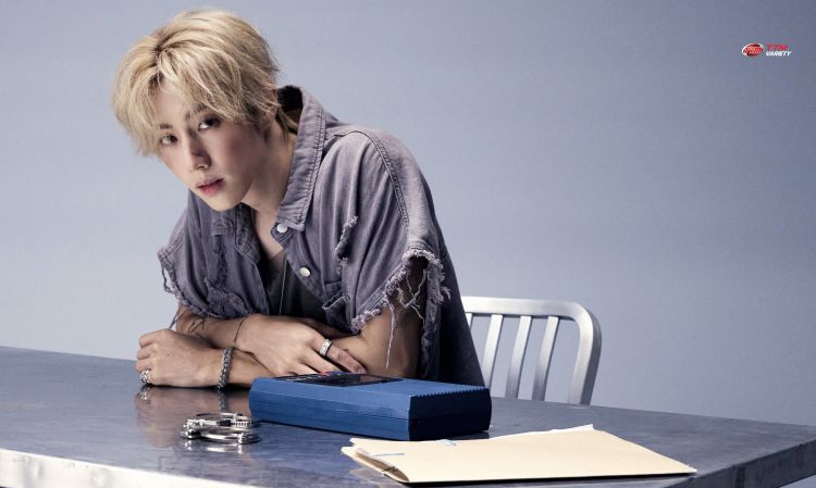 Mark Tuan ปล่อยซิงเกิลใหม่ “hold still” ถ่ายทอดความเปราะบางในใจ