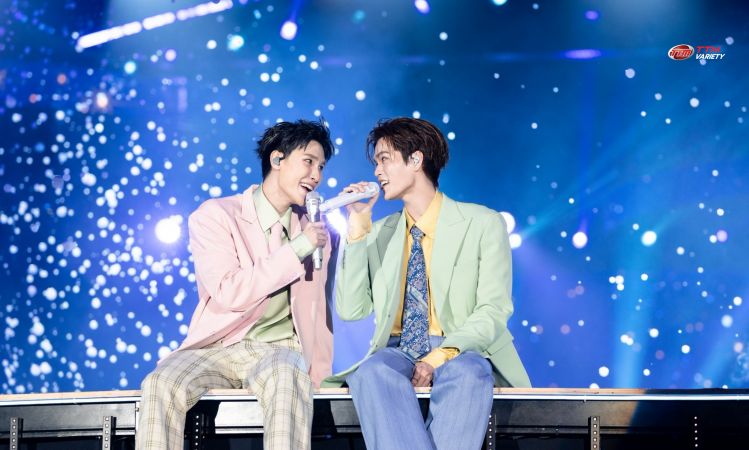 “ขอบคุณที่อยู่กับพวกเราในช่วงเวลาที่มีความสุข” ประมวลภาพ “จูเนียร์-มาร์ค” จัดเต็มโชว์ครบรสในคอนเสิร์ตครั้งใหญ่ “JUNIOR MARK SunnyMoon CONCERT”