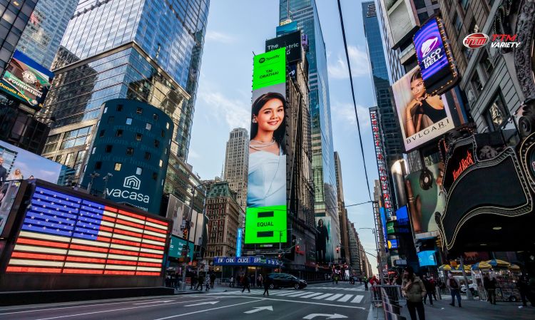 ไม่ได้เป็นดอกหญ้าในป่าปูนแค่ในไทย! ต่าย อรทัย ศิลปินลูกทุ่งหญิงคนแรก ได้ขึ้น Billboard Times Square NYC