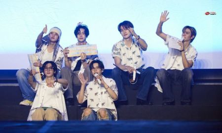 RIIZE แสดงคอนเสิร์ตแรกในไทย บัตร Sold Out อย่างรวดเร็ว รวมผู้ชมกว่า 22,000 คน