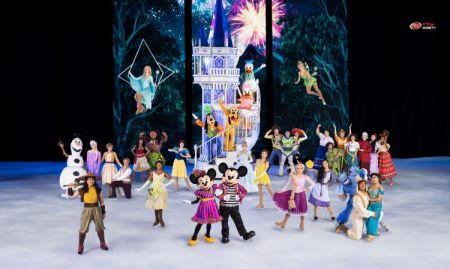 DISNEY ON ICE กลับมาอีกครั้งกับโปรดักชั่นใหม่สุดยิ่งใหญ่ รวมเหล่าตัวละครดิสนีย์ 27 มี.ค. - 5 เม.ย.นี้ ที่อิมแพ็ค อารีน่า